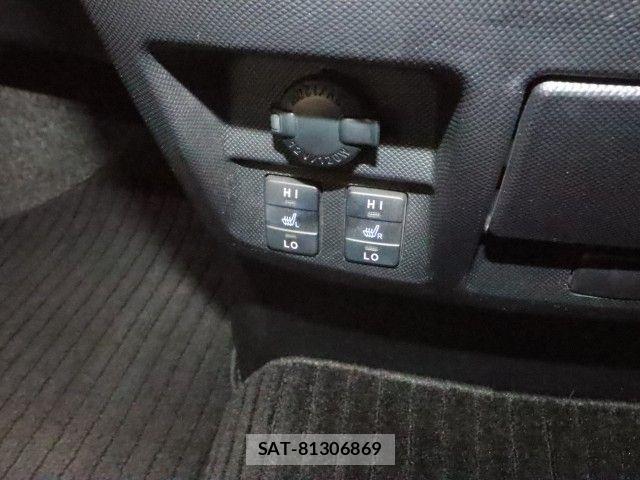 Toyota ESTIMA 2018-01 7979161-27