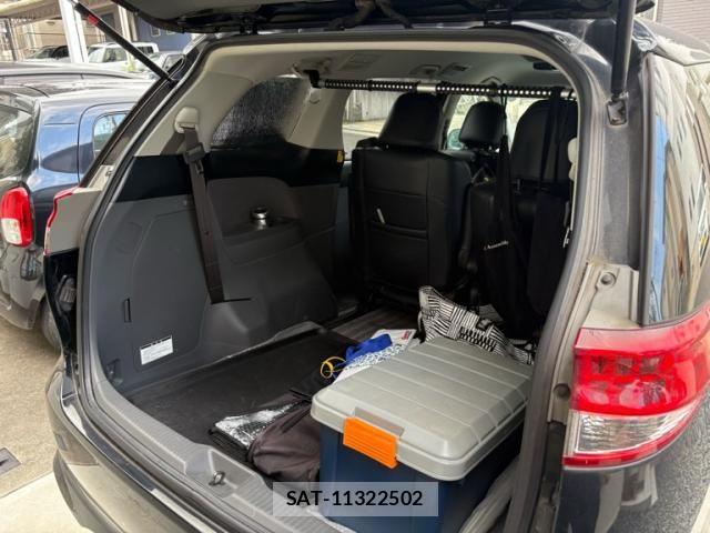 Toyota ESTIMA 2010-03 8035425-9