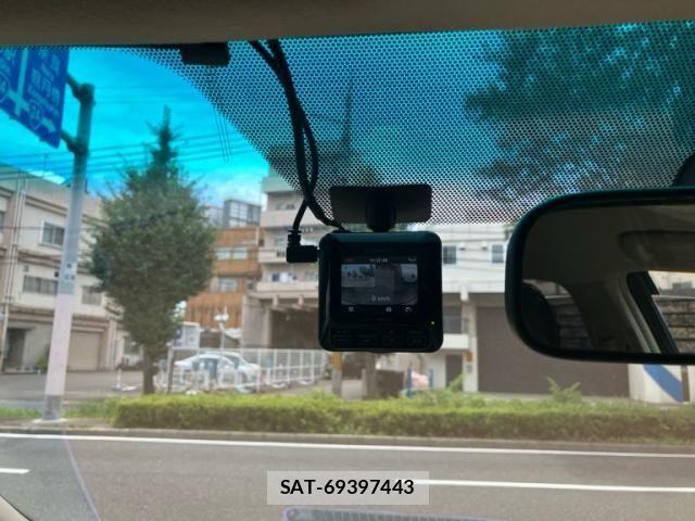 Toyota ESTIMA 2008-09 8035426-17