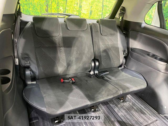 Toyota ESTIMA 2016-03 8073690-9