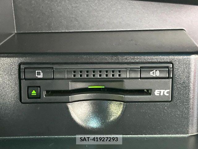 Toyota ESTIMA 2016-03 8073690-6