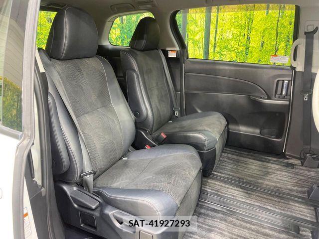 Toyota ESTIMA 2016-03 8073690-8