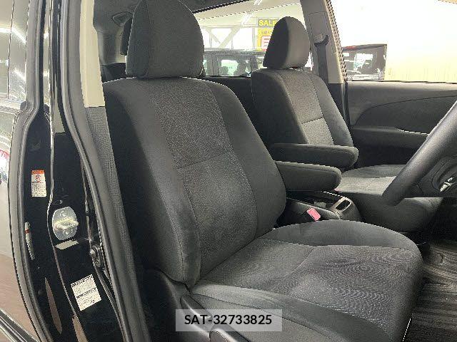 Toyota ESTIMA 2014-11 8073689-3