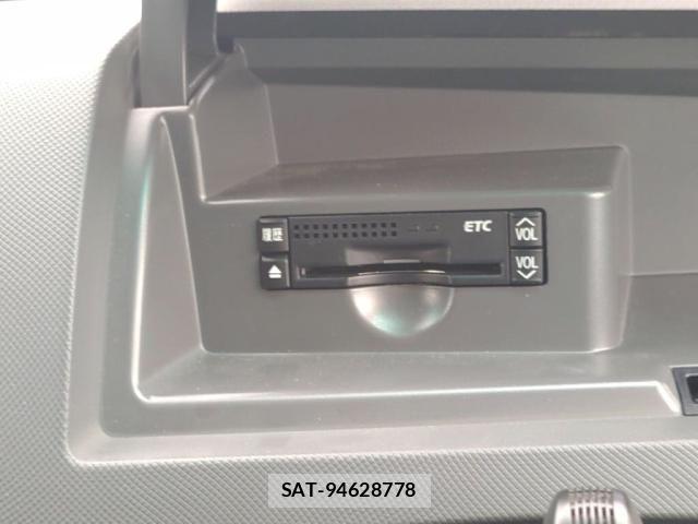Toyota ESTIMA 2012-06 8099050-18