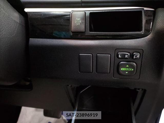 Toyota ESTIMA 2013-10 8099052-13