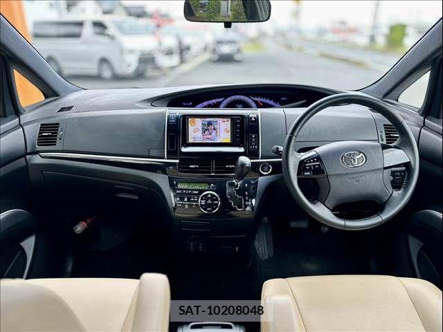 Toyota ESTIMA 2014-10 8129972-1
