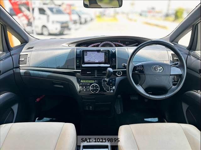 Toyota ESTIMA 2014-11 8129964-1