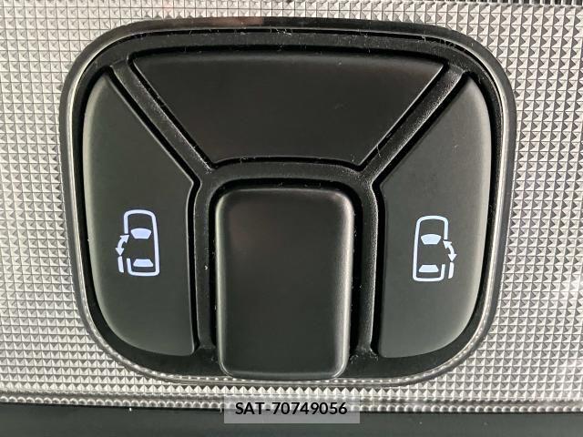 Toyota ESTIMA 2018-01 8129965-12