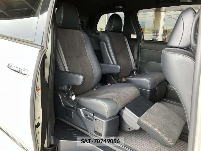 Toyota ESTIMA 2018-01 8129965-21