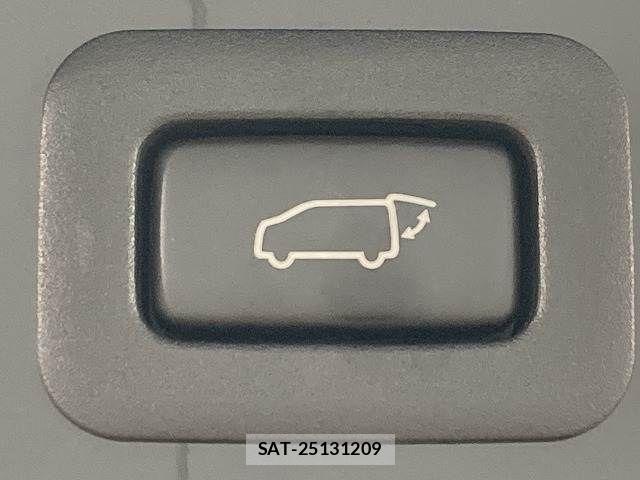 Toyota ESTIMA 2016-06 8145776-8
