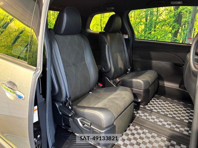 Toyota ESTIMA 2018-06 8145778-10