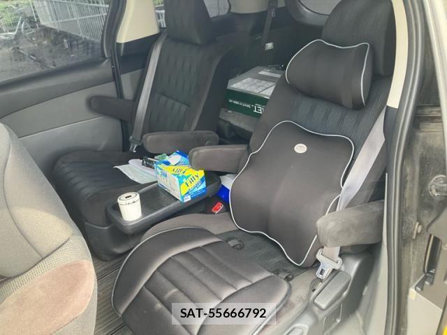Toyota ESTIMA 2009-06 8158388-8
