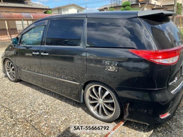 Toyota ESTIMA 2009-06 8158388-3