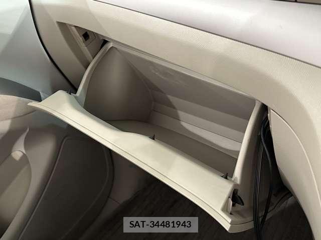 Toyota ESTIMA 2011-06 8207443-24