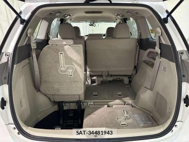Toyota ESTIMA 2011-06 8207443-28