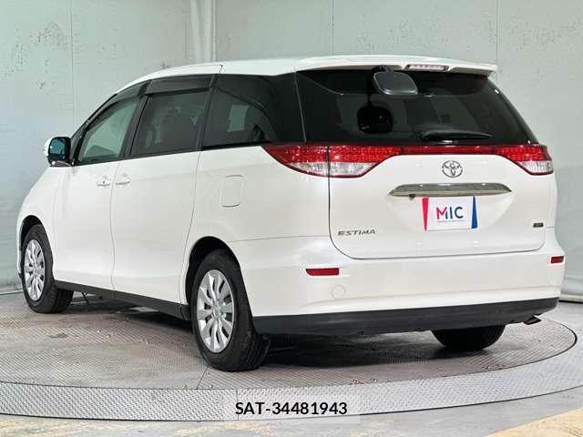 Toyota ESTIMA 2011-06 8207443-6