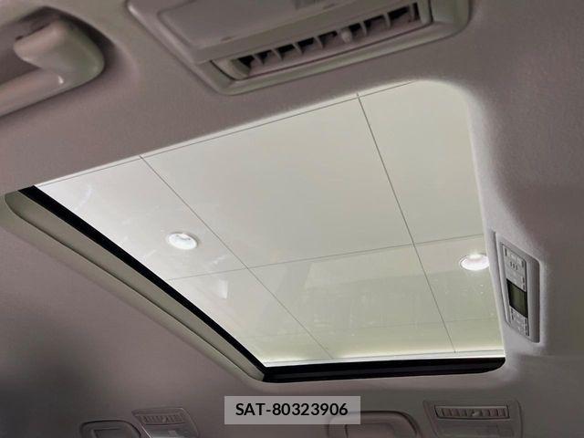 Toyota ESTIMA 2013-04 8207441-2