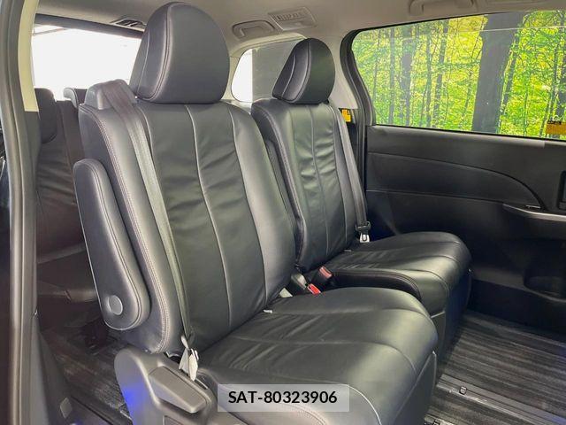 Toyota ESTIMA 2013-04 8207441-7