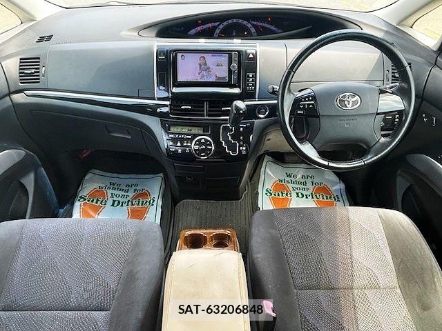 Toyota ESTIMA 2012-09 8207444-1