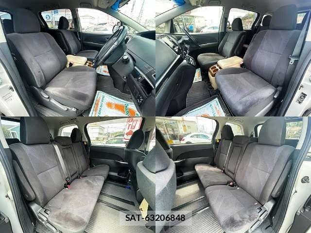 Toyota ESTIMA 2012-09 8207444-5