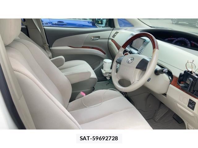 Toyota ESTIMA 2009-08 8207447-19