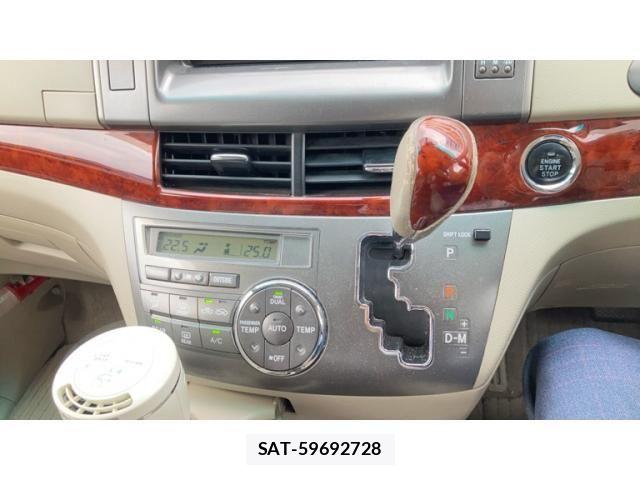 Toyota ESTIMA 2009-08 8207447-21