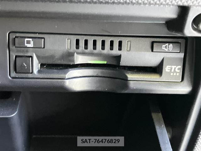 Toyota ESTIMA 2017-05 8229855-12