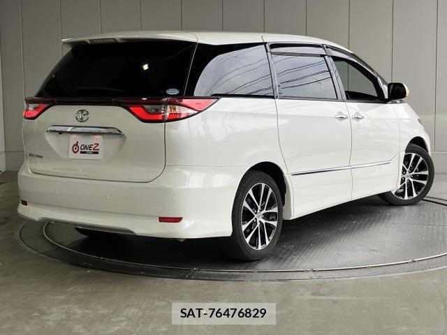 Toyota ESTIMA 2017-05 8229855-27
