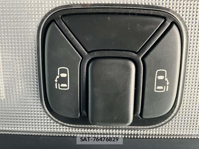 Toyota ESTIMA 2017-05 8229855-6