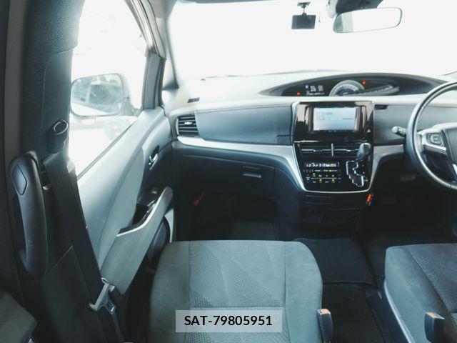 Toyota ESTIMA 2019-06 8229857-15