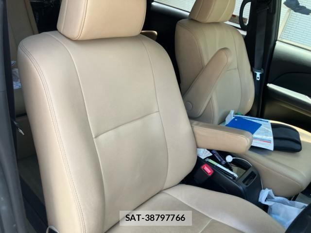 Toyota ESTIMA 2015-01 8229859-11