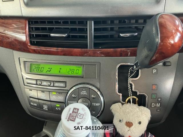 Toyota ESTIMA 2011-10 8229861-18