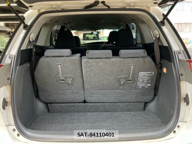 Toyota ESTIMA 2011-10 8229861-7