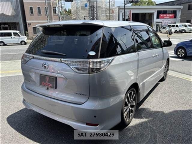 Toyota ESTIMA 2014-10 8229856-7