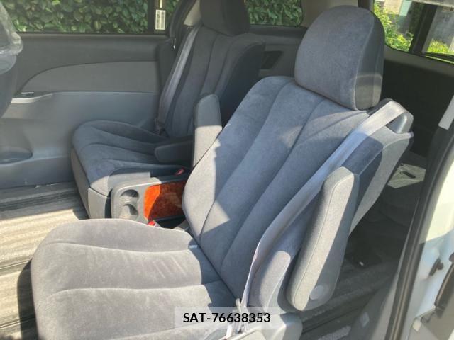 Toyota ESTIMA 2012-02 8245160-11