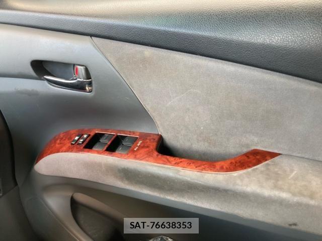 Toyota ESTIMA 2012-02 8245160-20