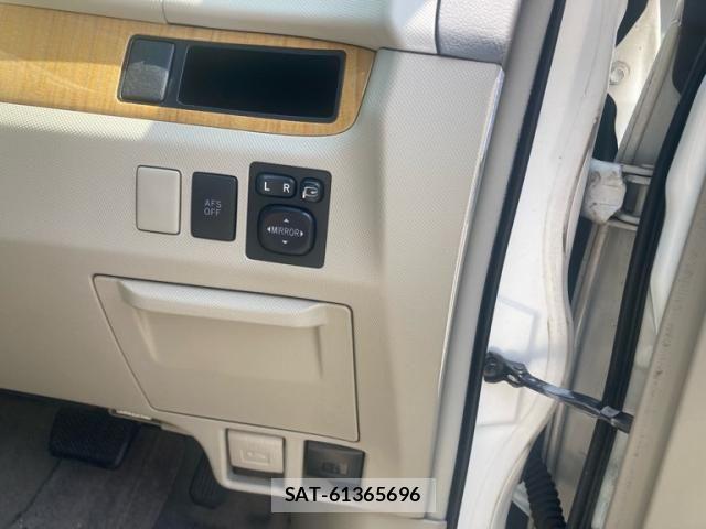 Toyota ESTIMA 2006-03 8314357-11