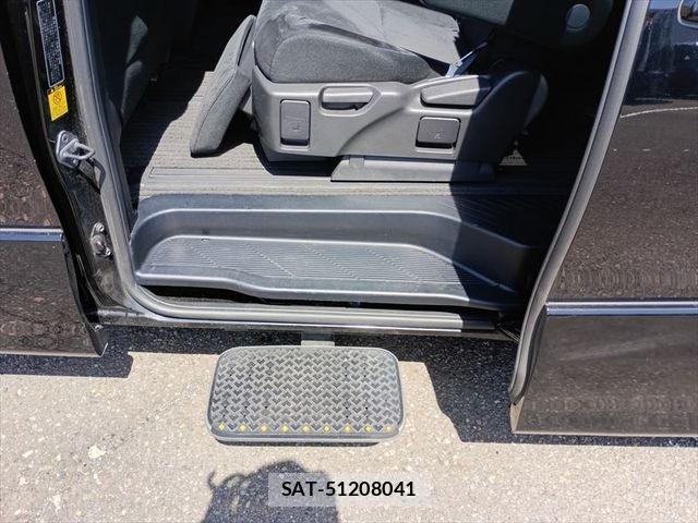 Toyota ESTIMA 2012-10 8314349-14