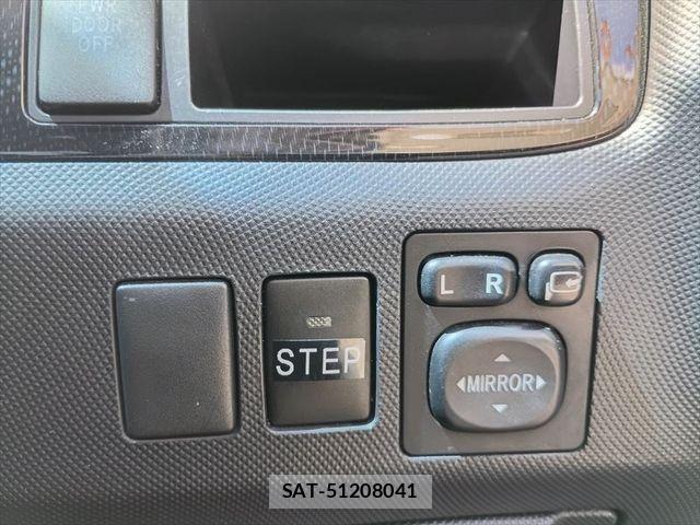 Toyota ESTIMA 2012-10 8314349-27