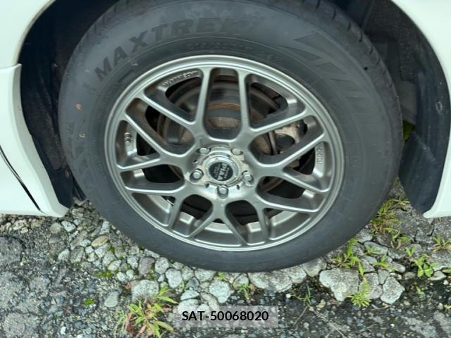 Toyota ESTIMA 2008-09 8335760-17