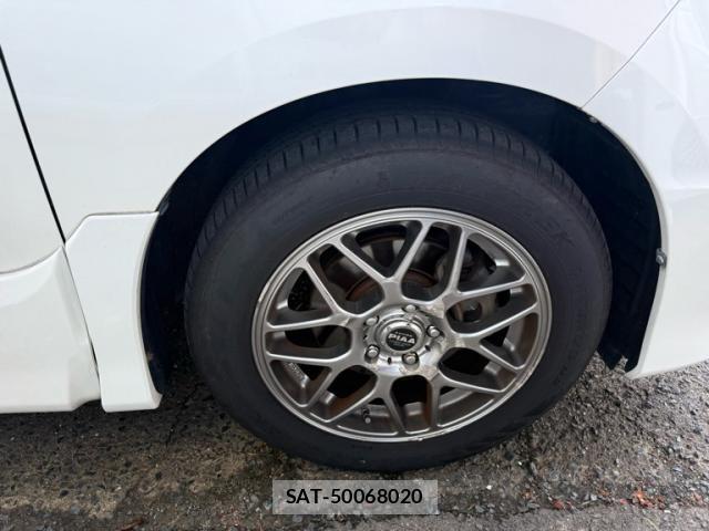 Toyota ESTIMA 2008-09 8335760-19