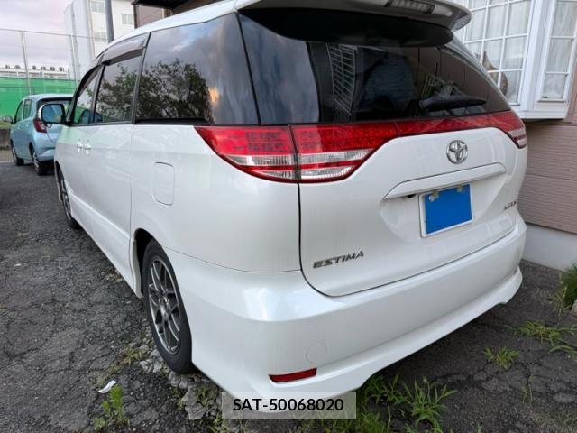 Toyota ESTIMA 2008-09 8335760-4