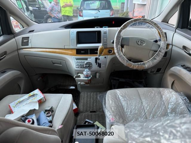 Toyota ESTIMA 2008-09 8335760-7