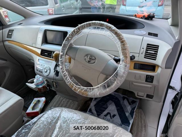 Toyota ESTIMA 2008-09 8335760-8
