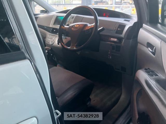 Toyota ESTIMA 2006-06 8335762-12