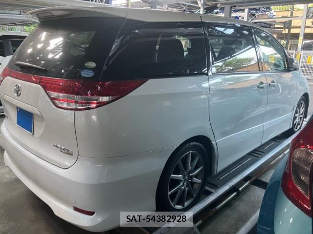 Toyota ESTIMA 2006-06 8335762-6