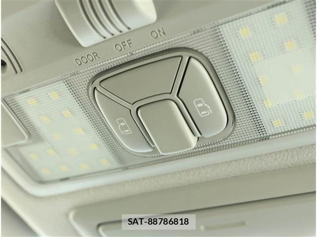 Toyota ESTIMA 2015-10 8335749-26