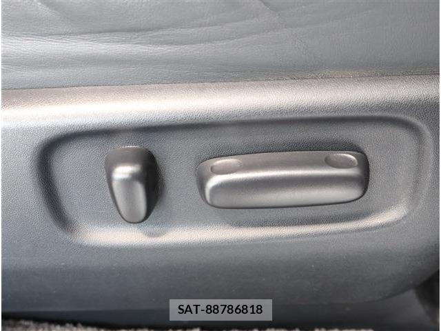 Toyota ESTIMA 2015-10 8335749-5