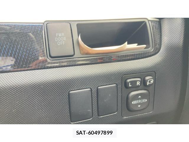 Toyota ESTIMA 2013-12 8335756-8