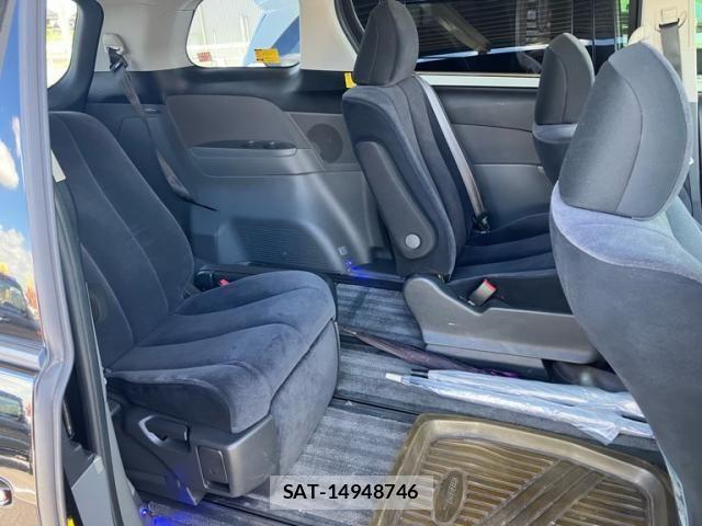 Toyota ESTIMA 2012-05 8365791-12
